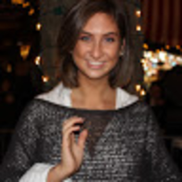 Meet your Posher, Celine - Picture 1 of 1